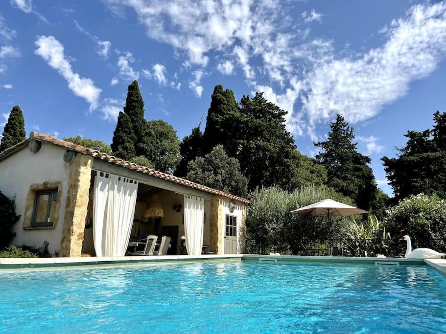Appartement Dans Mas Provencal Grans Экстерьер фото